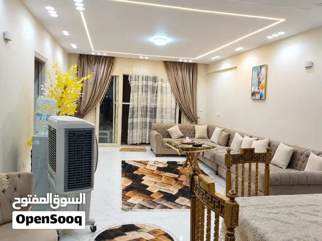 شاليه للبيع ف البيطاش شهر العسل شارع السلام 3 غرف 200 متر جاردن وغرفه غسيل وبرجولا مطبخ وحمام