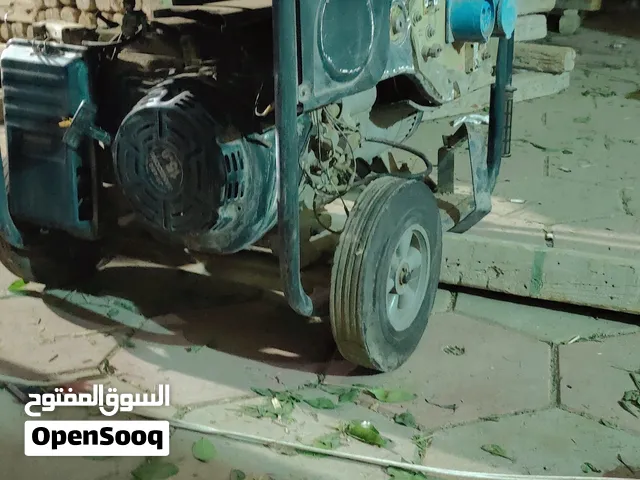 للبيع ماطور كهرباء بترول  5كيلوه صافي