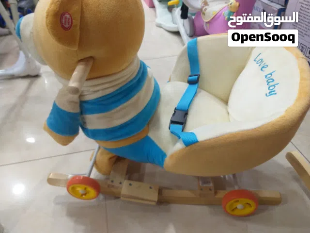 دمى للأطفال دب هزاز للأطفال من عمر 8 شهور إلى 3 سنوات هزاز و عجلات مع أصوات موسيقى بأشكال مختلفة