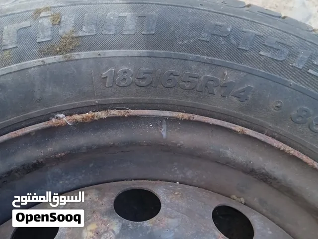 إطار سبير لستروين C3 موديل 2007 بحالة ممتازة 185/65R14