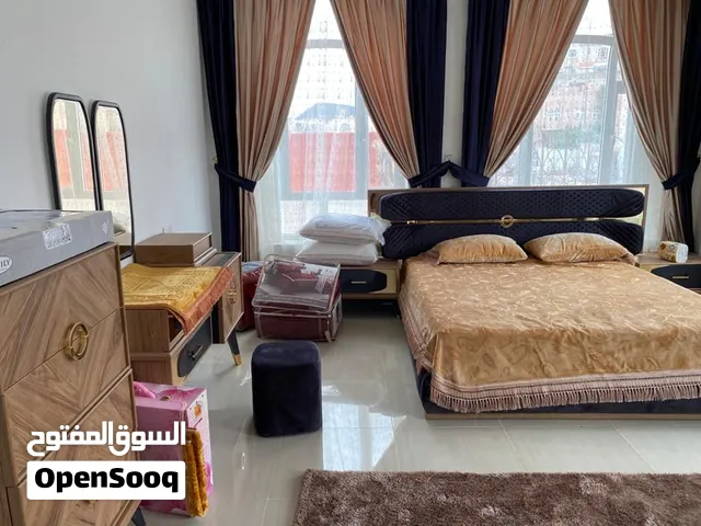 فله مفروش مع مسبح للايجار في حده ملكي
