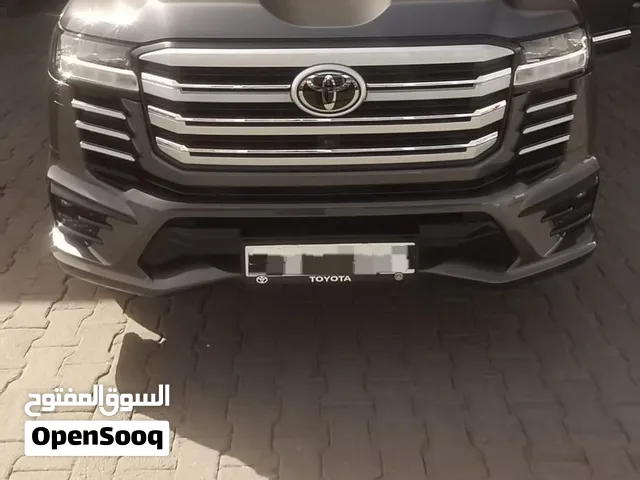 للبيع اكسسوارات تويوتا لاندكروزر 2025