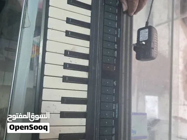 بيانو الكلاسيكي Yamaha PortaSound PSS-130