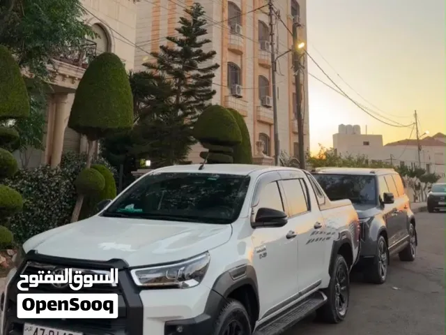 بكم هايلوكس للبيع