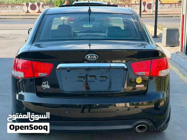 كيا سيراتو 2010