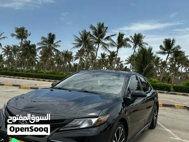 Toyota Camry SE 2018 clean fresh