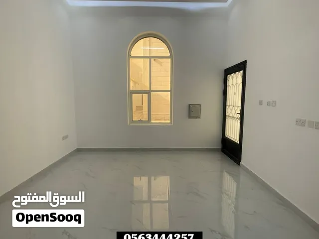 للإيجار استديو مدخل خاص في منطقة زاخر مقابل مكاني مول 1700 شهري شامل