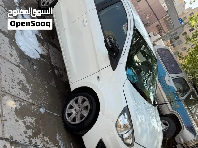 ميراج 2019 بحاله جيده استعمال السايق