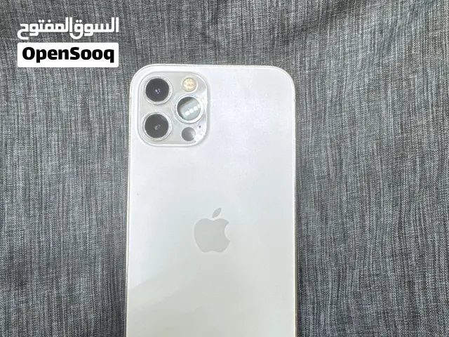 ايفون 12 برو اللون الابيض نظيف بس شاشه مكسورة كل شي اصلي