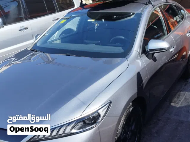 صندوق & حامل الأمتعة على السقف  (Roof rack)