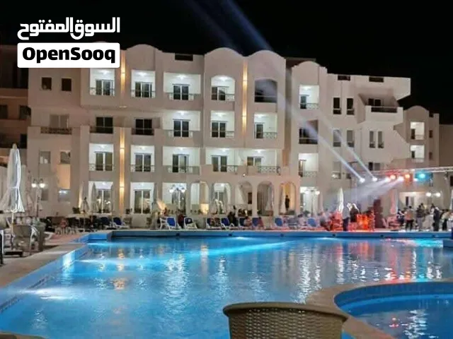 شاليه للبيع بقرية سانتوريني الساحل الشمالي مفروش بالكامل الكيلو 82