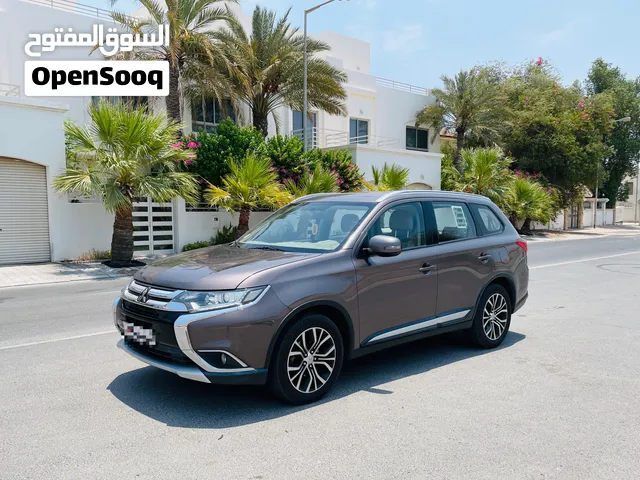 MITSUBISHI OUTLANDER 2017 MODEL 7 SEATER SINGLE OWNER FULL INSURANCE FOR OFFER PRICE SALE..