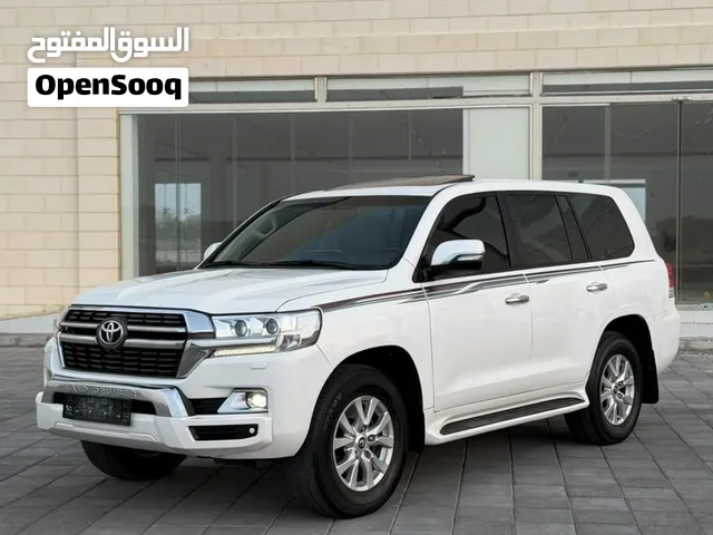 Used Toyota Land Cruiser in Al Batinah