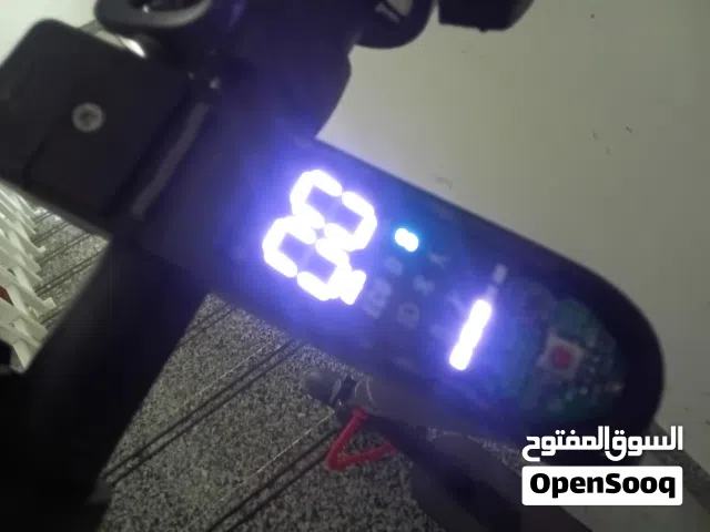 MYTOYS MYTOYS MT750 High Speed Electric Scooter With Flashing Turn Signals  350W Brushless Motor