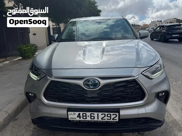 Used Toyota Highlander in Amman