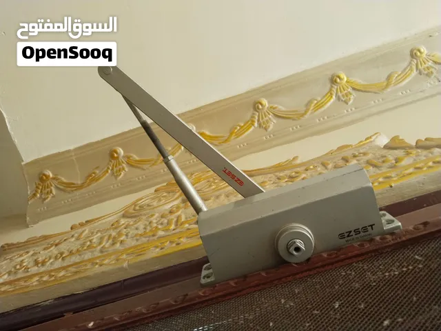 دفاش باب هيدروليكي