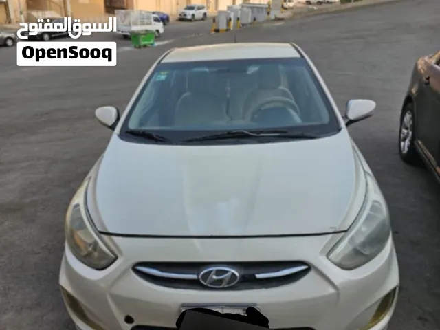 أكسنت موديل 2015