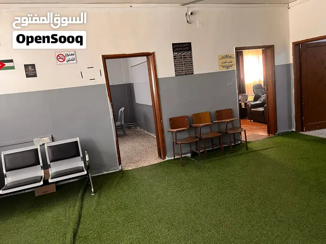 أثاث مركز ثقافي متكامل للبيع