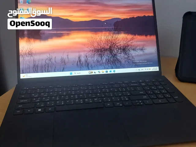 لابتوب ديل 8 قيقا رام مساحة 512 بحالة الجديد وندز 11