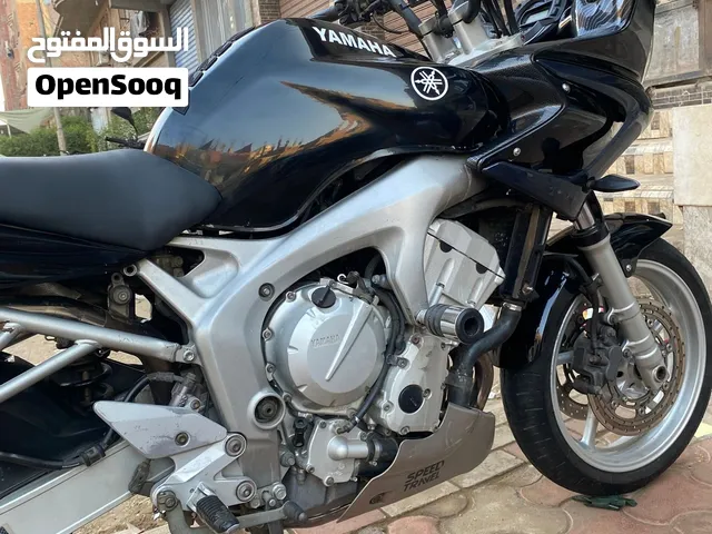 Yamaha fz6 600cc /1009