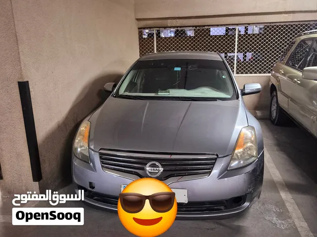 نيسان التيما 2008