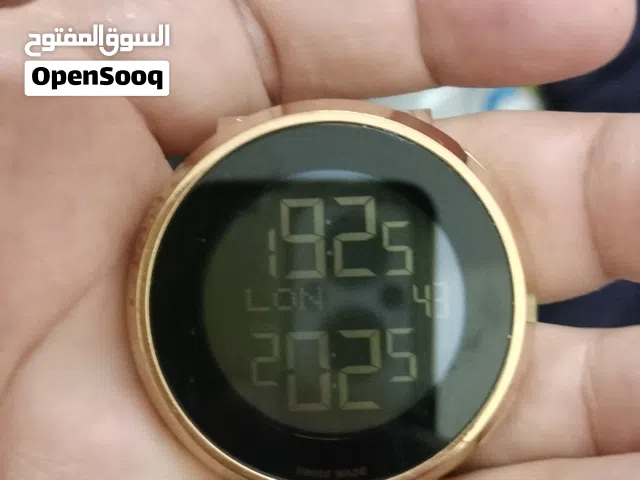 ساعة قوتشي رقميه مميزه للبيع