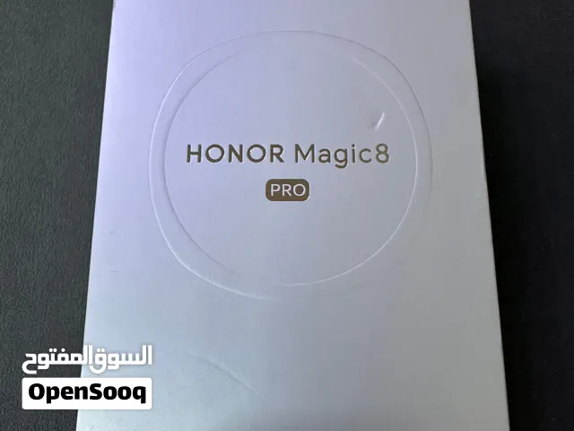 Honor Magic 8 Pro 512GB, like-new condition, very light use.