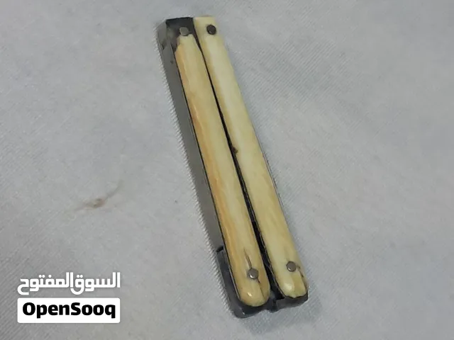 مقص عاج سنة 1880