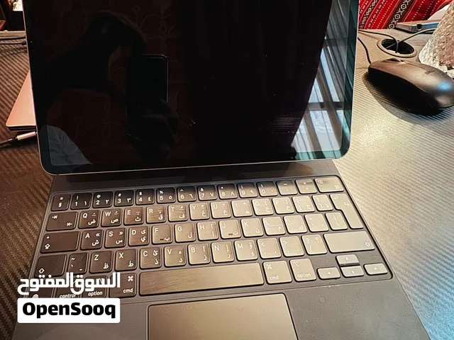Apple / iPad Pro & Keyboard