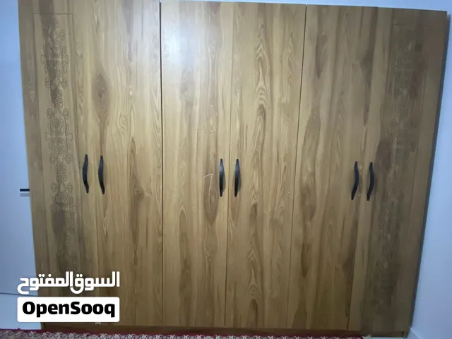 دولاب زوز بساطات استعمل انظيف يعني انظاف