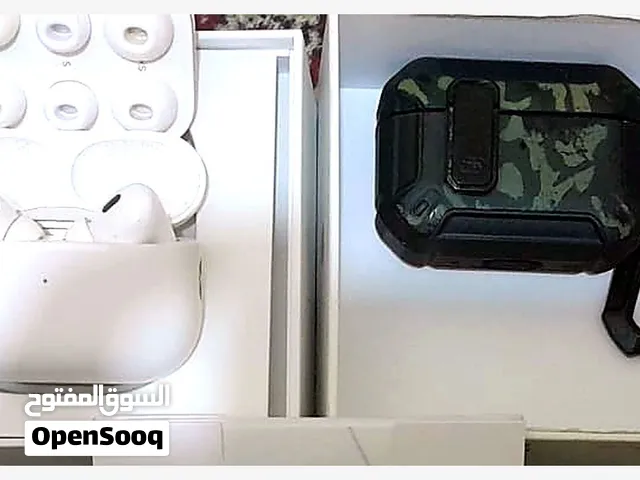 سماعات AirPods Pro 2 (USB-C) مستعملة نظيفة مع العلبة وأطقم أطراف جديدة