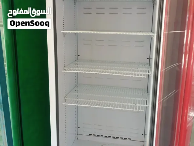 ثلاجة مستعملة نظيفه جداً تصلح للمحلات للمساجد ب90 ريال