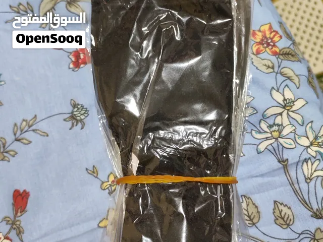 محتوى المجموعة: كل مجموعة تحتوي على فردتين (زوج كامل) + قفاز إضافي بتصميم 3 أصابع للتحكم الفائق