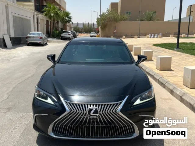 LEXUS ES 350 BLACK (2021)