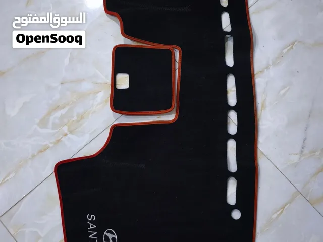 غطاء دشبول سنتافي 2012 و دوج كرفان لون اسود شامو