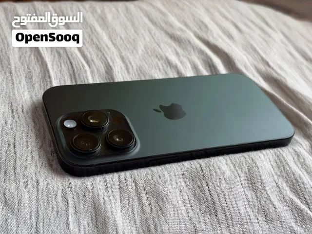 آيفون 16 برو مستعمل 256 جيجابايت باللون الأسود - حالة ممتازة