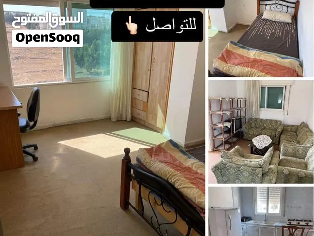 ستوديوهات مفروشة  بمساحات مختلفة للايجار خلف جامعة عمان الاهليه