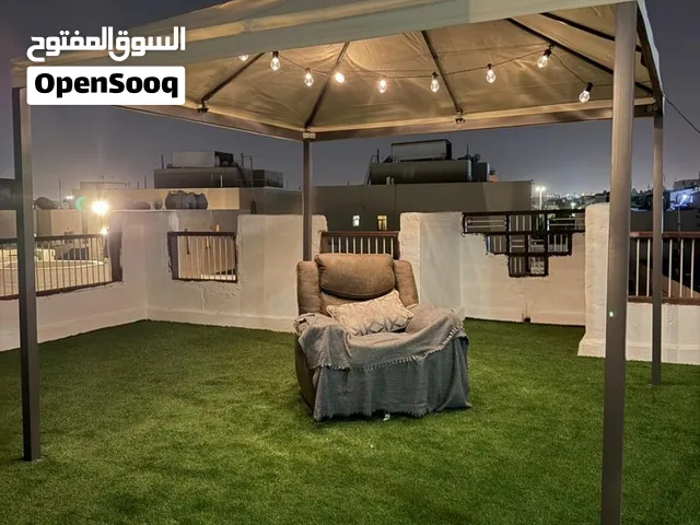 مظلة 3*3 متر مع قعدة خارجية
