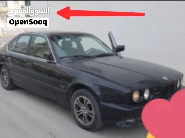 BIM e34للبيع ciri5 نضيف اوراقها كل خلاص في تونس العاصمة