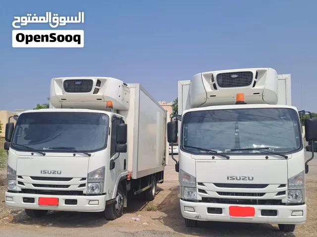 تتوفر شاحنة 3 طن براد للايجار
