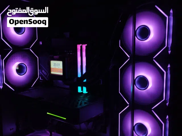 كمبيوتر للبيع