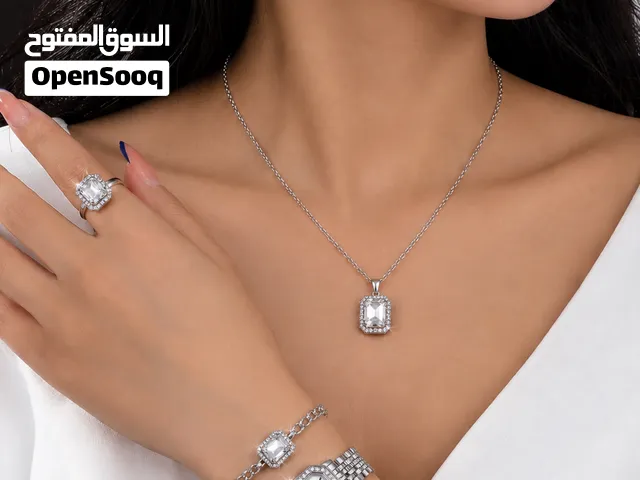 طقم إكسسوارات فضي