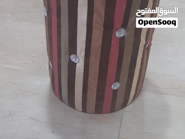 كرسي تسريحة كرسي تسريحة من ورشتنا تصنيع محلي قوي جدا ولونه مبهر وجميل لون وردي يصلح لكرسي تسريحة