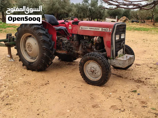 تراكتور مسي 240