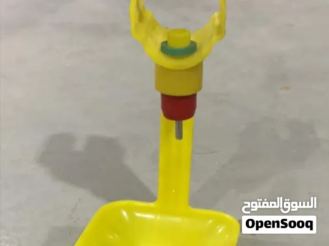 نقاطات شرابات ماء للدجاج