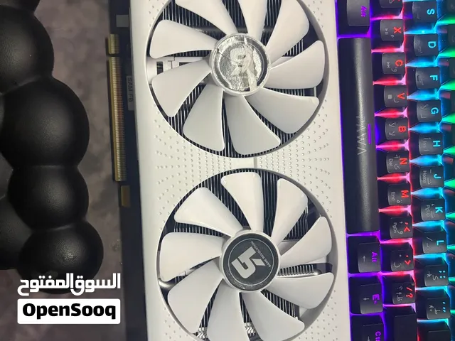 كرت شاشة AMD Radeon RX 580 بحجم 8GB DDR5 باللون الأبيض بحالة ممتازة