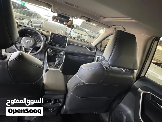 Used Toyota RAV 4 in Amman