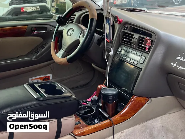 لكزس جي اس 300
