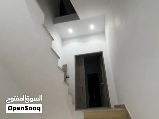 متوفر عمارة من تلات ادوار كل دور شقة ربي يبارك اوراق ملك حجة ربي يبارك  بني حديث 2025 معلومات في وصف