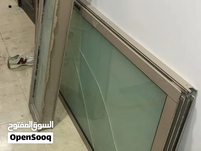 للبيع باب داخلي متحرك ( جرار ) مستعمل
